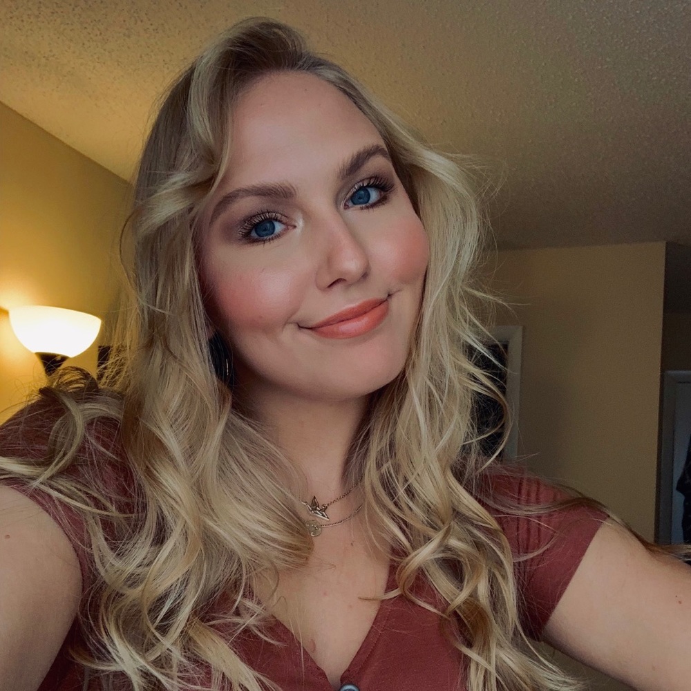 Meet your Posher, Shae